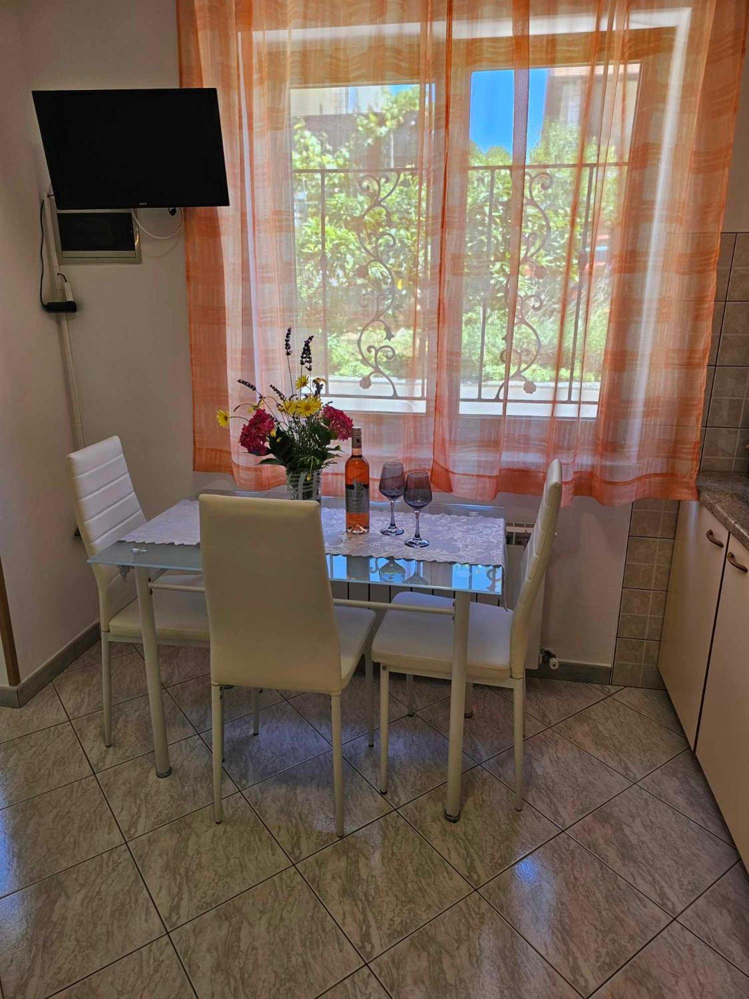 Apartmani Rita Oliva Novigrad Istria Exterior foto
