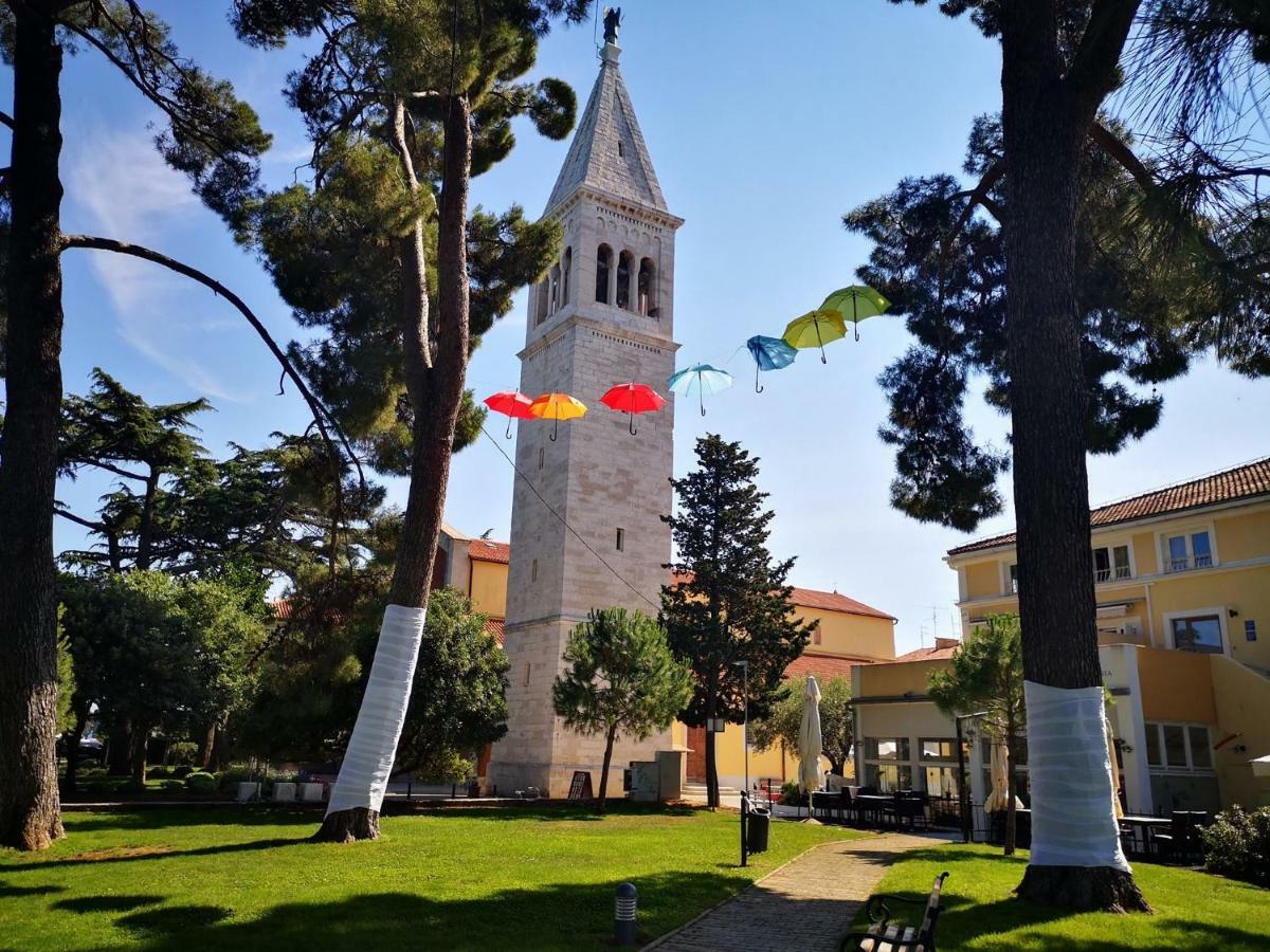 Apartmani Rita Oliva Novigrad Istria Exterior foto